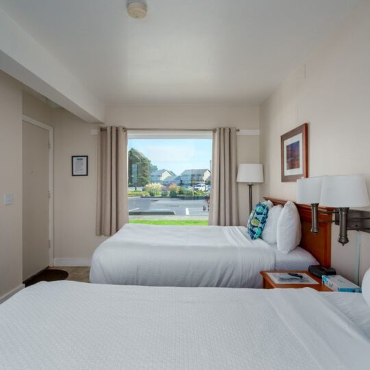 2 Double Beds Room ADA Accessible - Windermere on the Beach - A Bandon Hotel